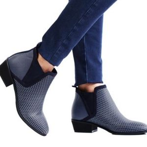 Tennis-Western Boots (Blue-Diamond)